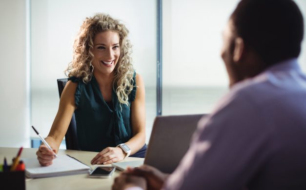 Entrevista de Emprego: 7 Dicas para se destacar!